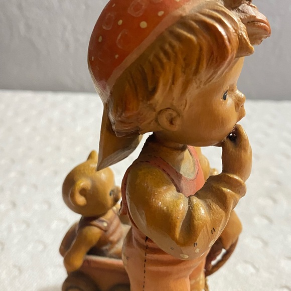 ANRI Sarah Kay  4" “Finding Our Way”Boy with a Wagon and a Teddy Bear - Picture 8 of 16